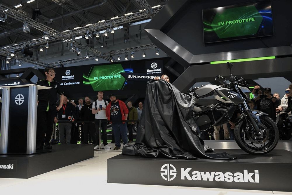 moto électrique de kawasaki Z400